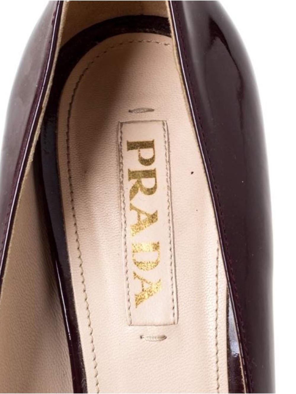 Prada: Patent Platform Pumps in Deep Burgundy 🔥🔥🔥🔥🔥 - Picture 4 of 8